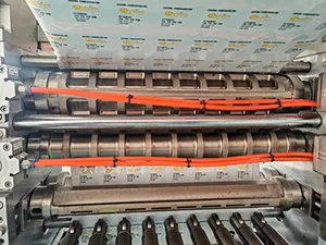 Sealing station